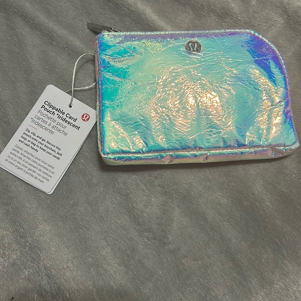 Lululemon Clippable Card Pouch *IRIDESCENT* so cute!!!